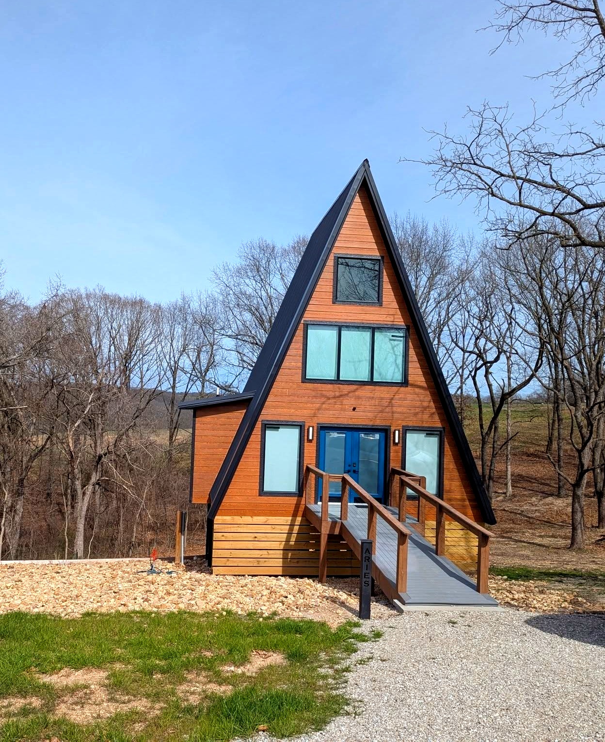 The Constellations at Table Rock Lake - Romantic A-Frame Cabins near Branson