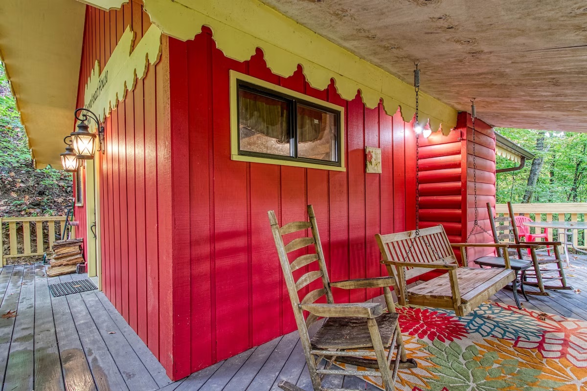 The Gingerbread House: Gatlinburg, Tennessee