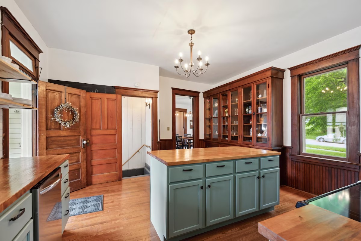 Historic Home in Pella, Iowa