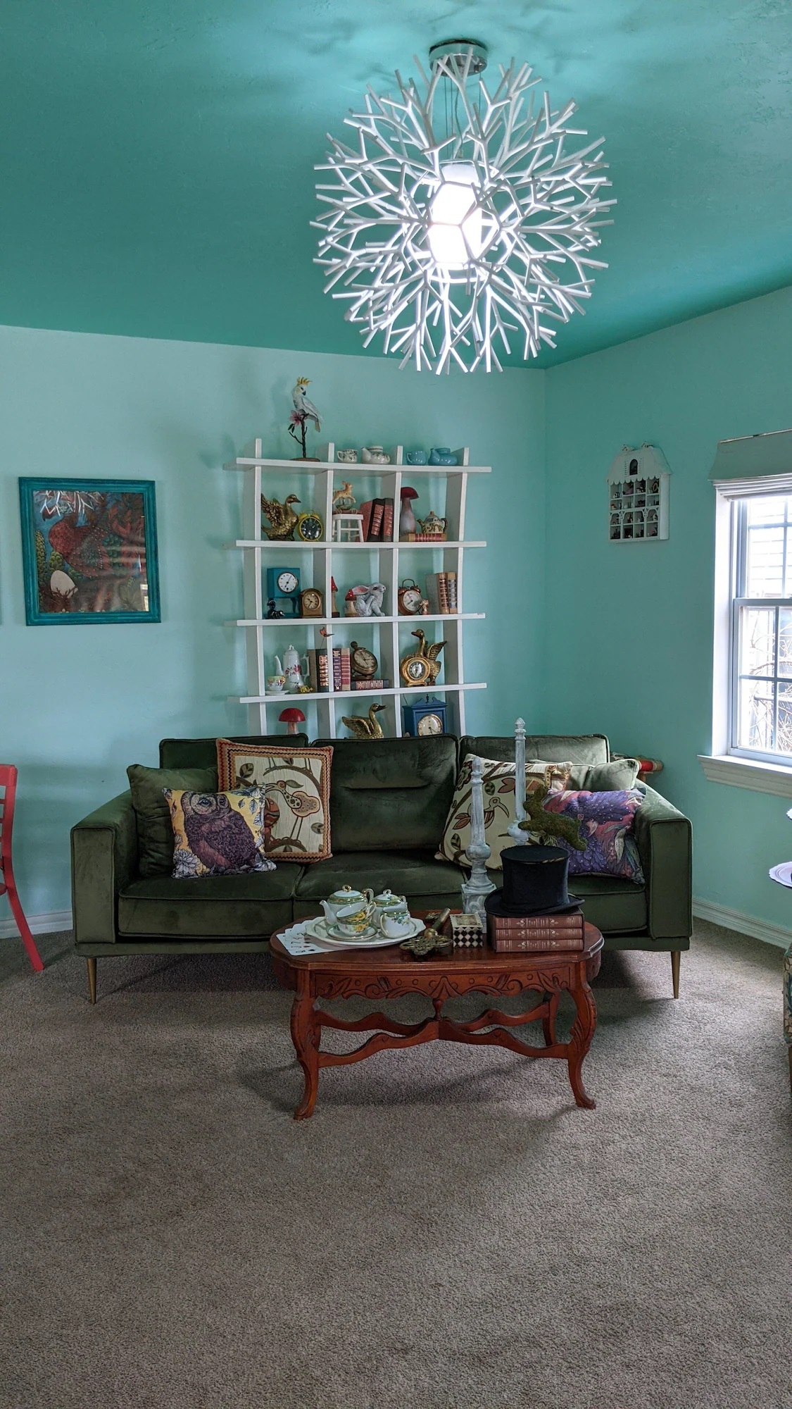 Alice in Wonderland Themed Vacation Rental in Oklahoma City