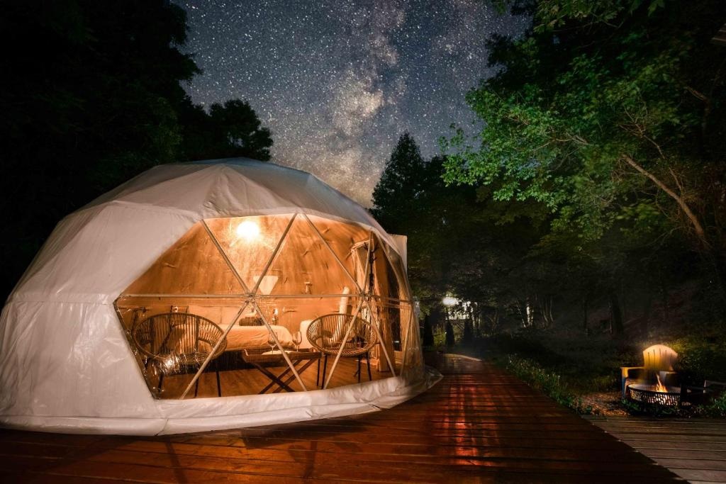 Glamping in the Smoky Mountains