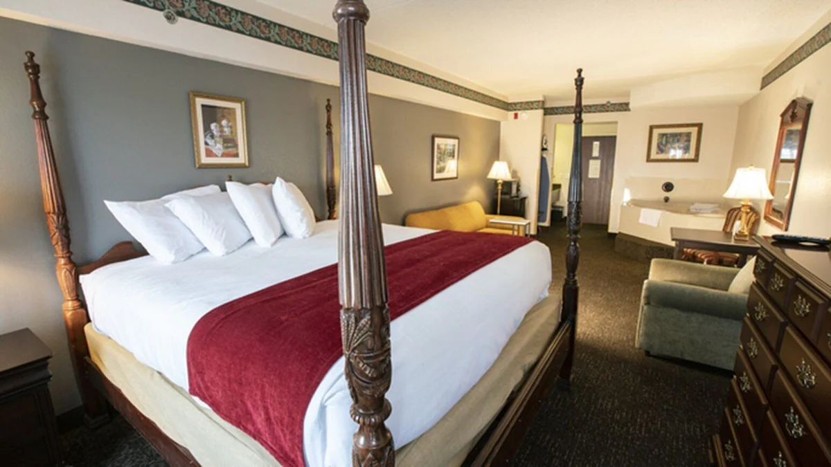 Grand Victorian: Branson, Missouri