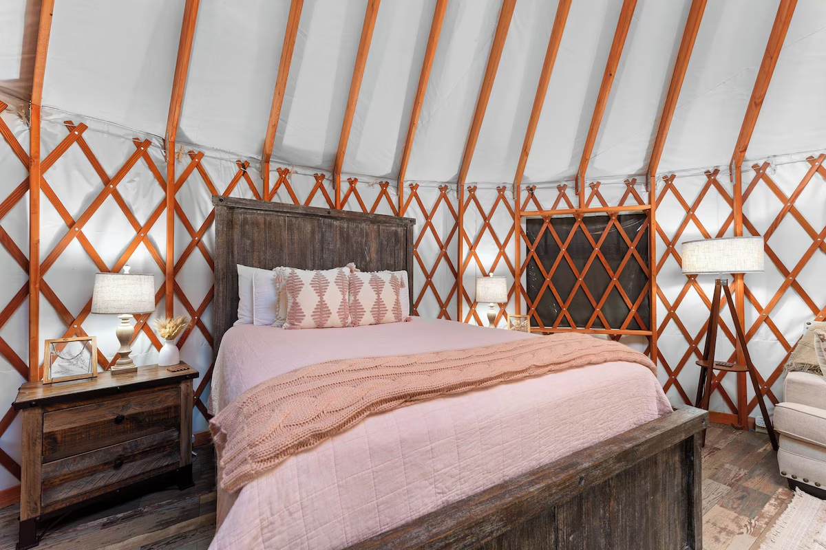 Yurt Hot Tub Buffalo River Creek